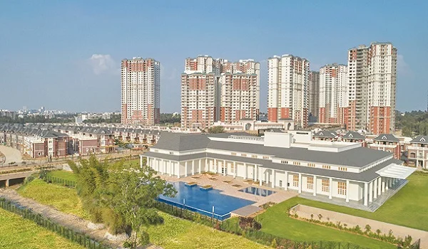 Featured Image of Prestige Lakeside Habitat