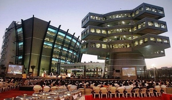 IT Hub and Innovation Center